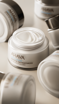 Lightweight Hydration: Dead Sea Creams That Absorb Instantly