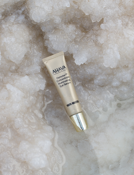 Layering Skincare Tips to Hydrate Skin in February