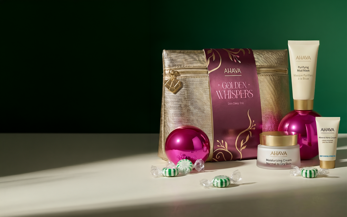 Golden Whispers - Holliday 2026